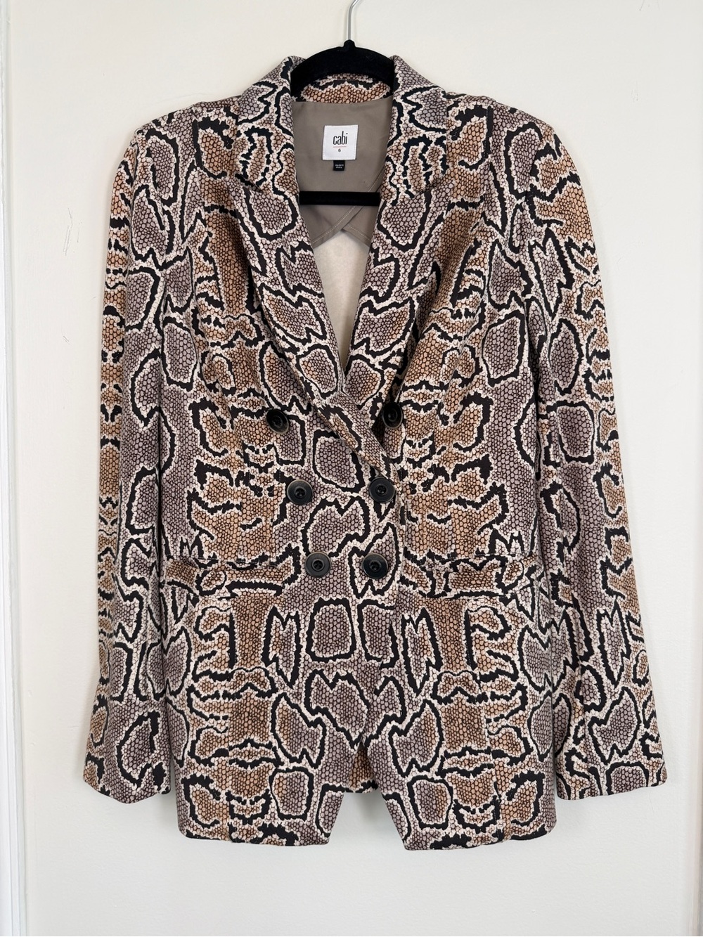 CAbi Python Blazer Size 6 S Snake Print Double Breasted Stretch Jacket Neutral